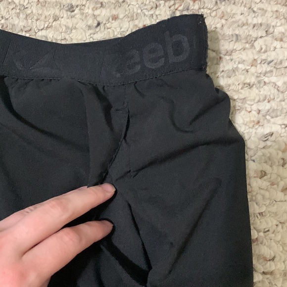 Reebok shorts - Picture 3 of 4